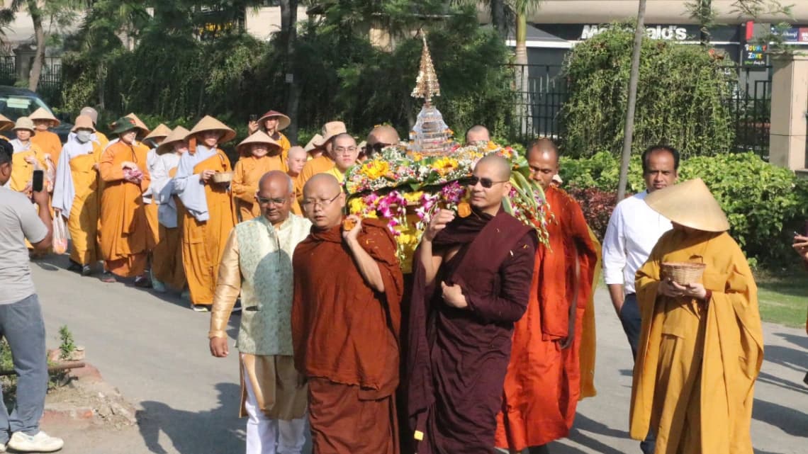 Từ lạ lẫm đến gắn bó tại Đại học Swami Vivekanand Subharti